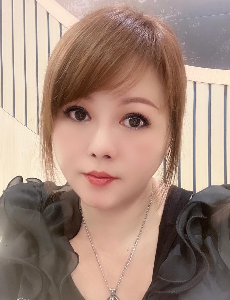 Facial Massage Therapist